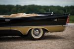 Desoto Adventurer Convertible 1957 года